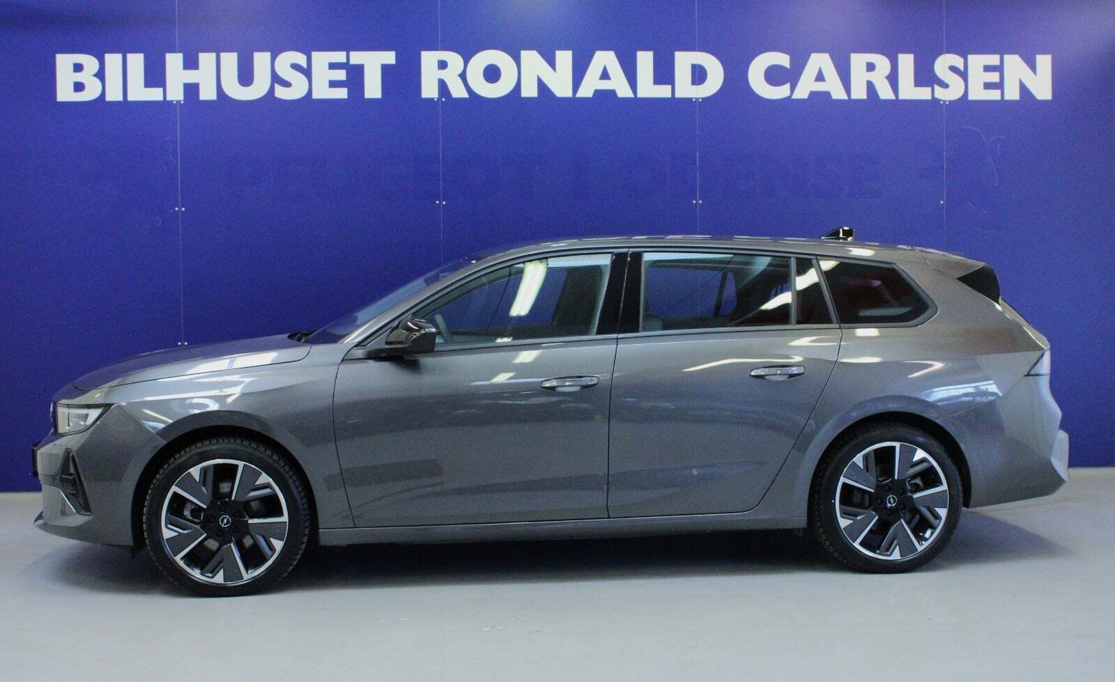 Opel Astra-e 54 Sports Tourer