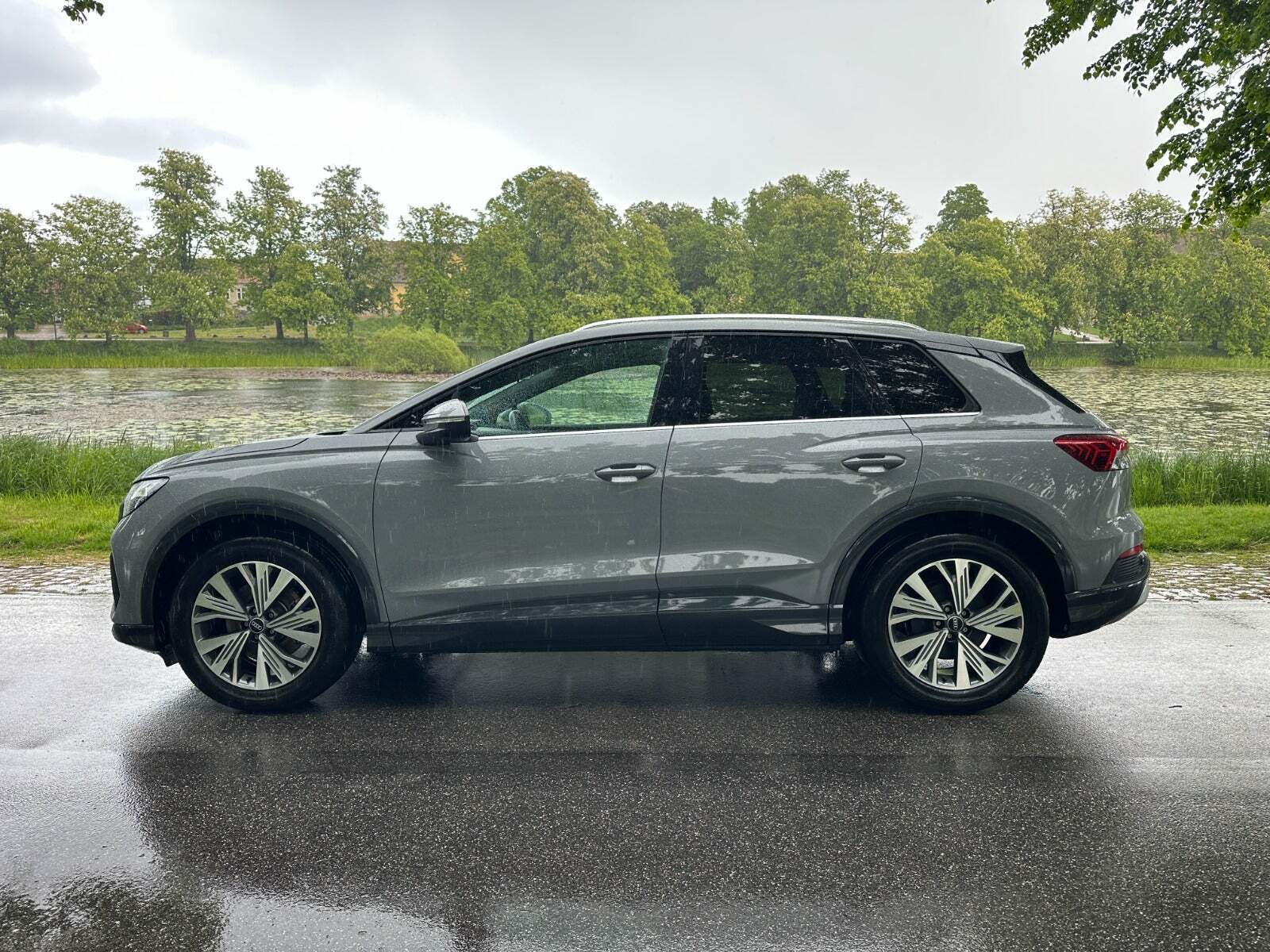 undefined Audi Q4 e-tron fra 2023