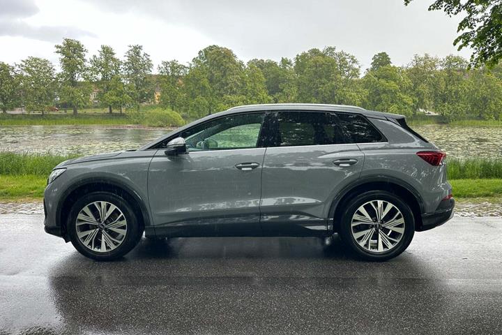 undefined Audi Q4 e-tron fra 2023