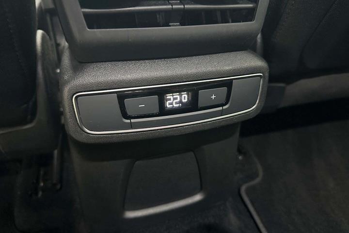 undefined Audi Q4 e-tron fra 2023