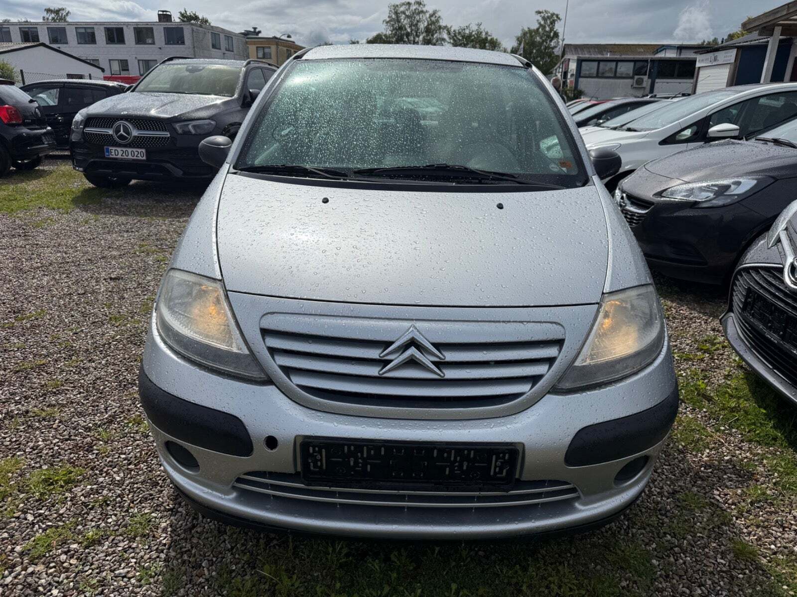 Grå Citroën C3 fra 2004