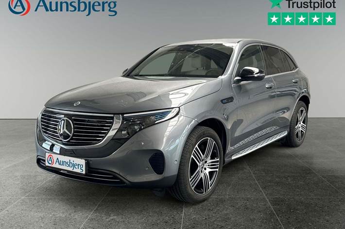 Grå Mercedes EQC400 fra 2022 set udefra