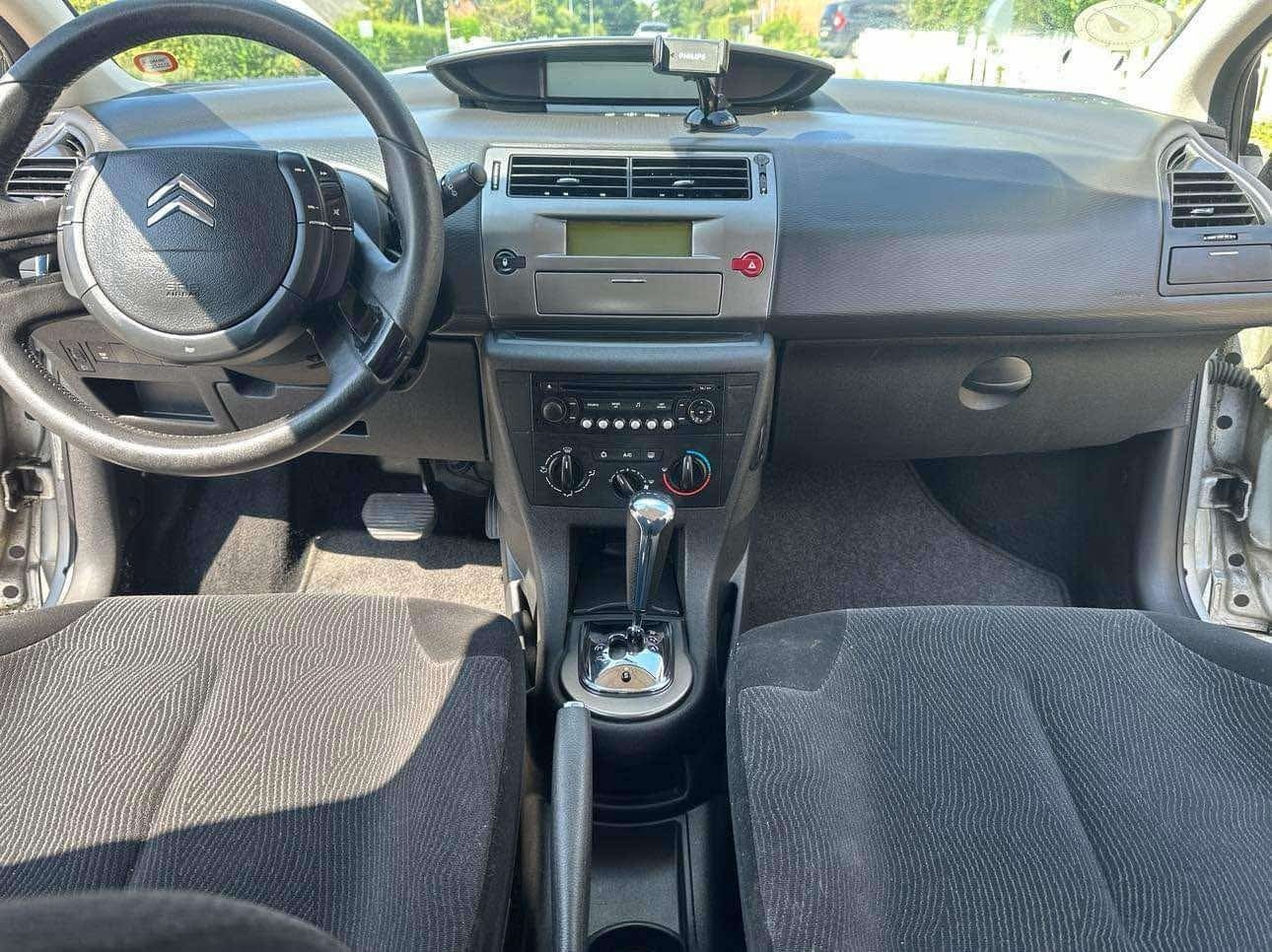 Grå Citroën C4 fra 2010