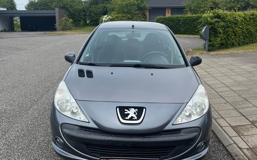 Peugeot 206+ 1,4 HDI 68 Generation 5d