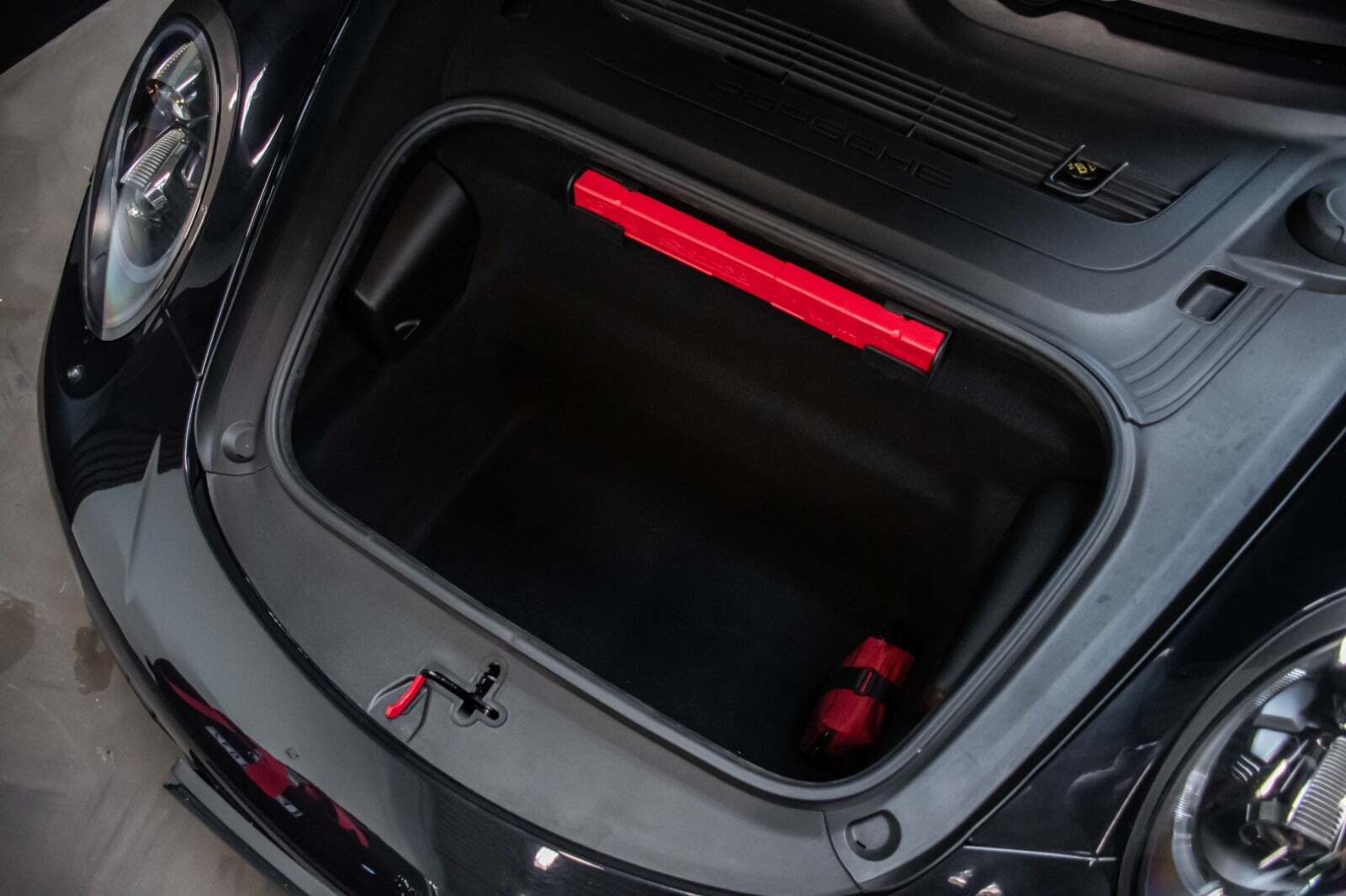 Porsche 911 Carrera 4 GTS 3,0 Coupé PDK