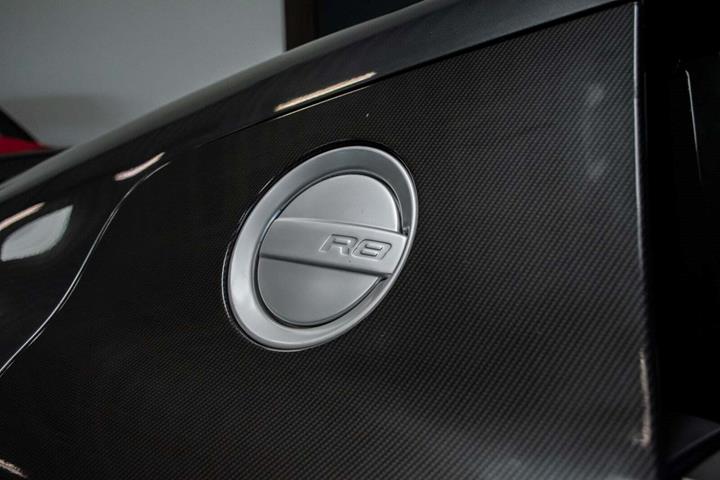 Grå Audi R8 fra 2015
