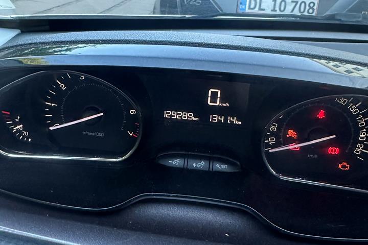 Hvid Peugeot 2008 fra 2013
