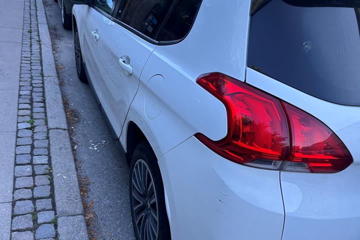 Hvid Peugeot 2008 fra 2013