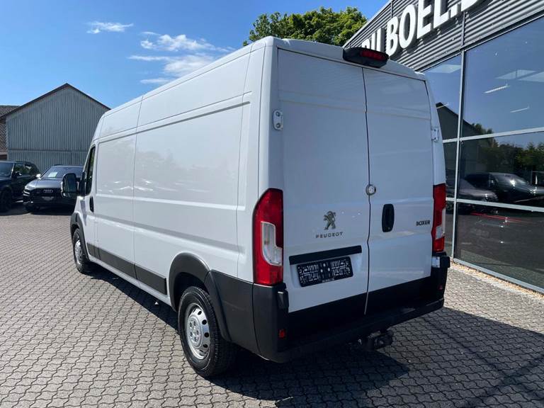 Peugeot Boxer 435 2,2 BlueHDi 165 L3H2 Premium