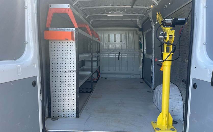 Peugeot Boxer 435 2,2 BlueHDi 165 L3H2 Premium