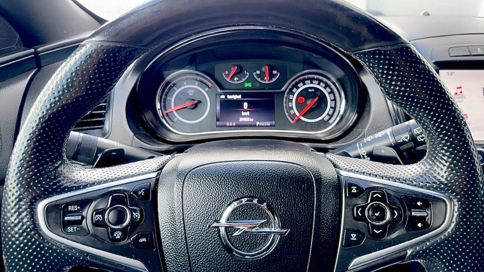 undefined Opel Insignia fra 2014