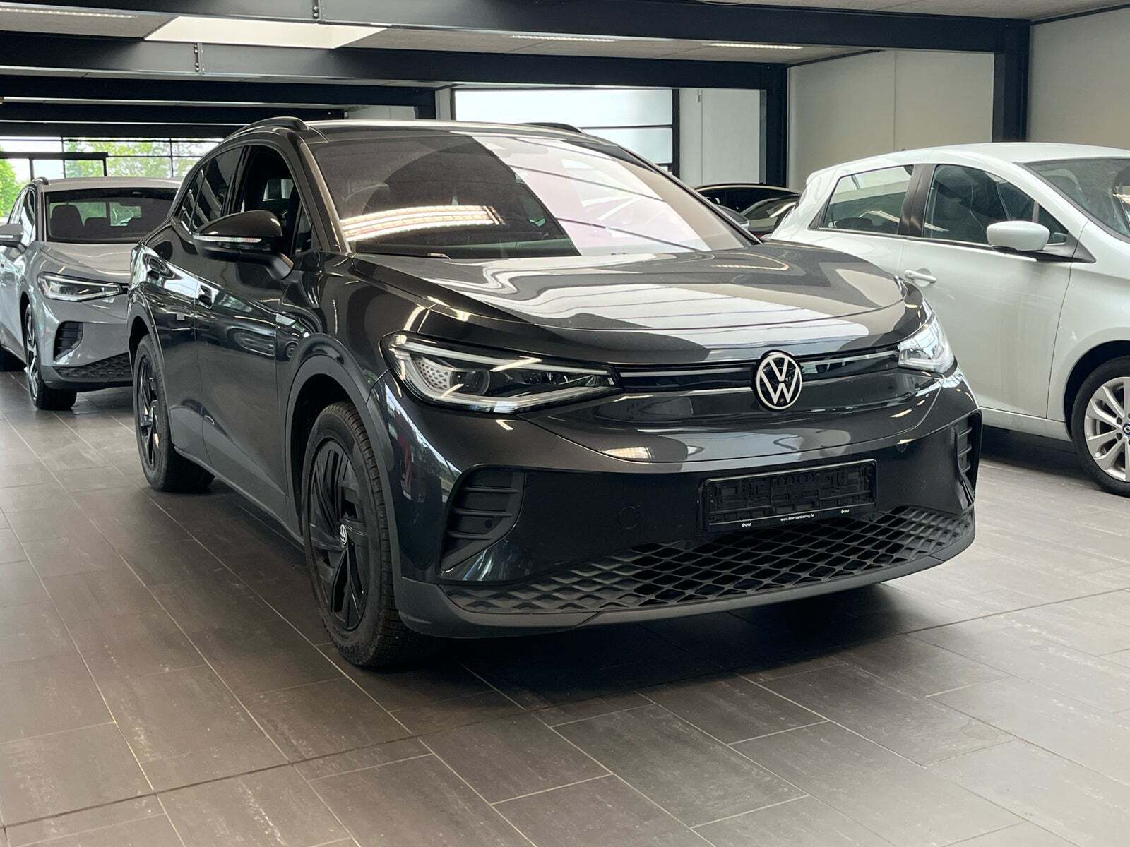 Grå VW ID.4 fra 2023