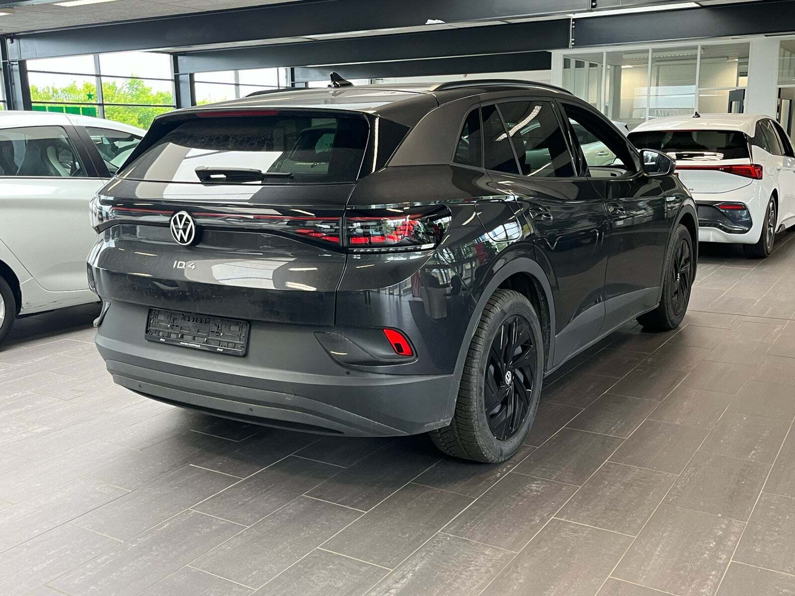 Grå VW ID.4 fra 2023