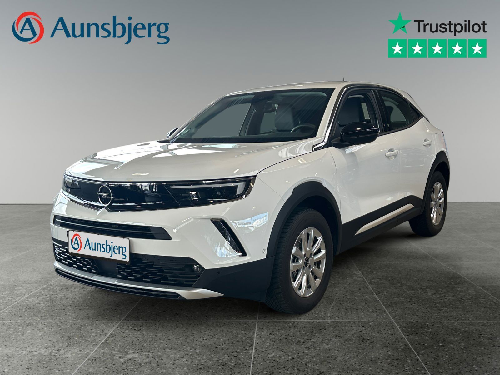 Hvid Opel Mokka-e fra 2023