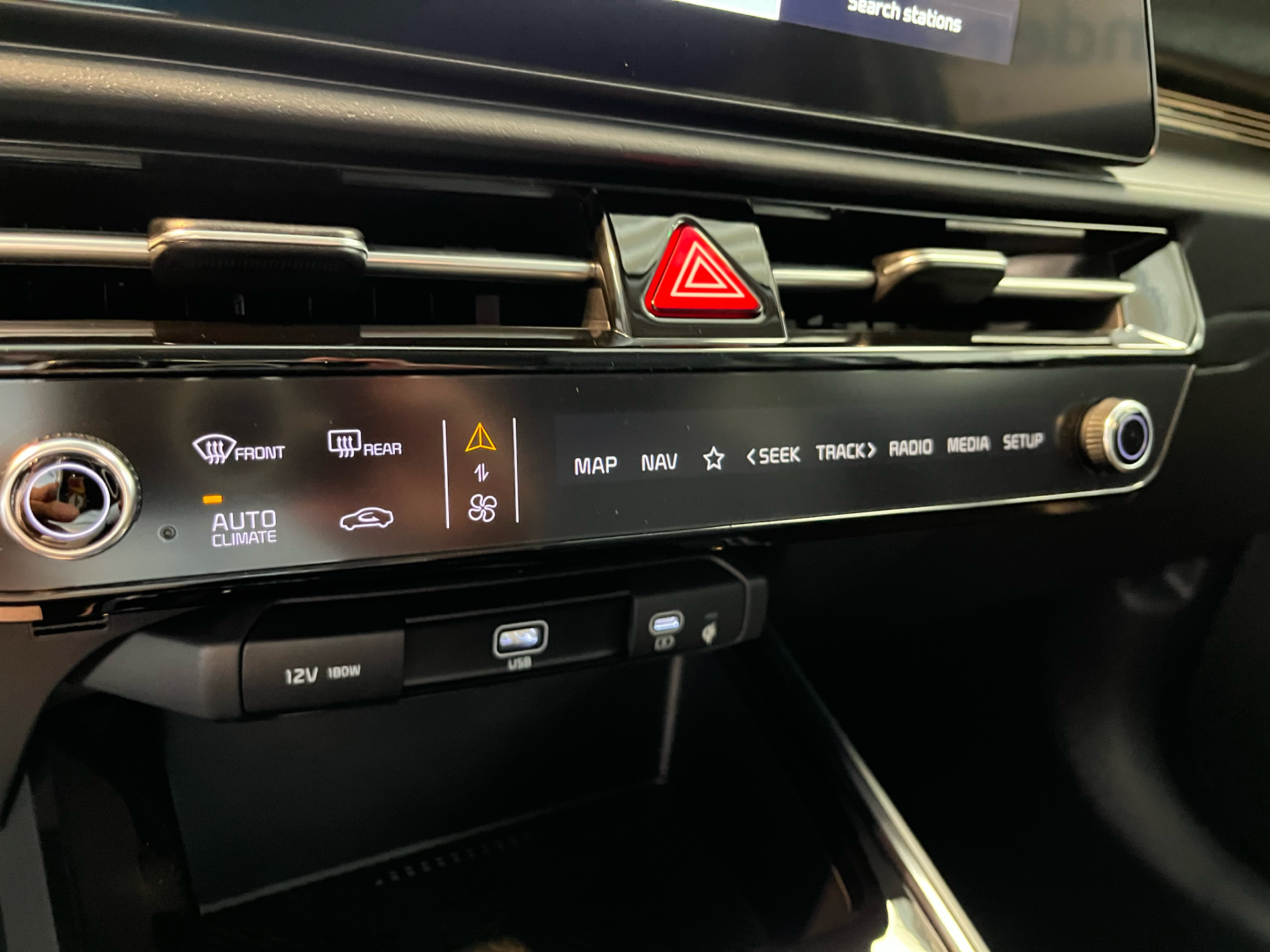 Grå Kia Niro EV fra 2025