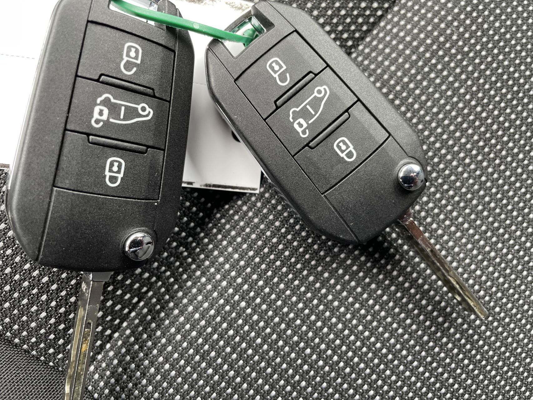 Hvid Toyota ProAce City fra 2025