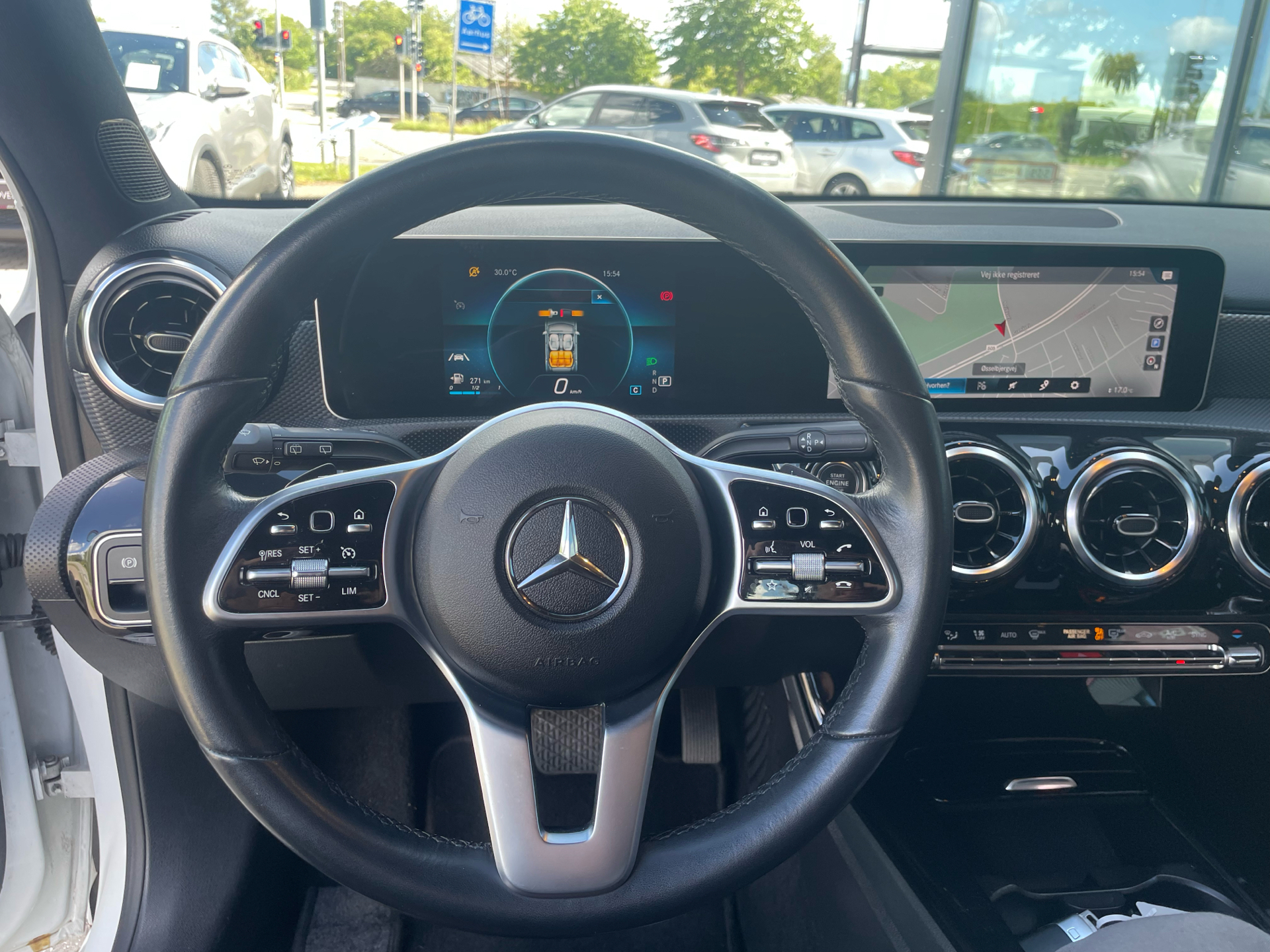 Hvid Mercedes A200 fra 2018