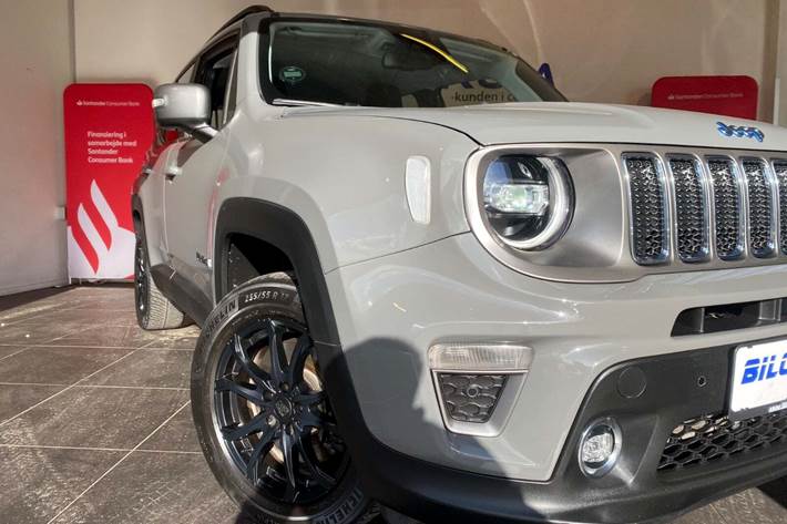 Grå Jeep Renegade fra 2020