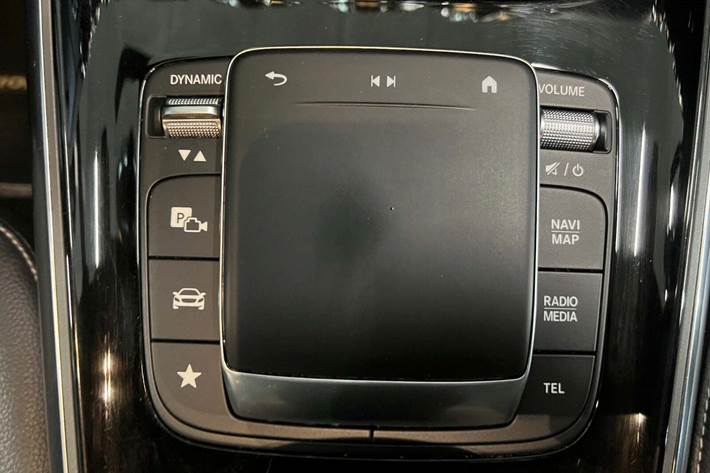 Sort Mercedes B250 e fra 2020