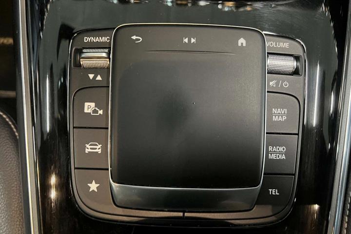 Sort Mercedes B250 e fra 2020