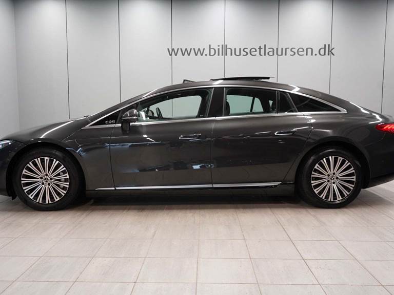 Mercedes EQS450+ Electric Art