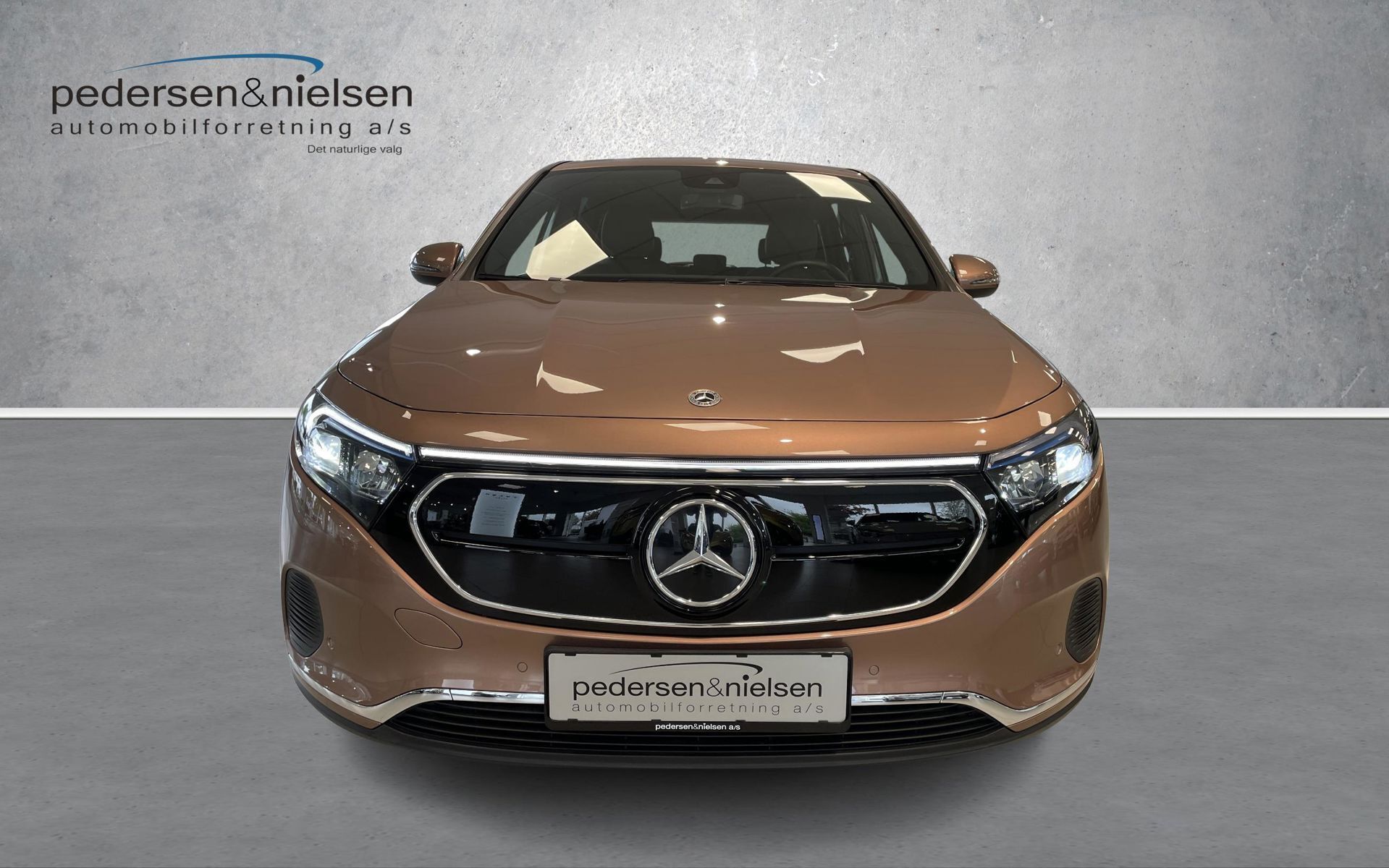Bronze Mercedes EQA 250+ fra 2022