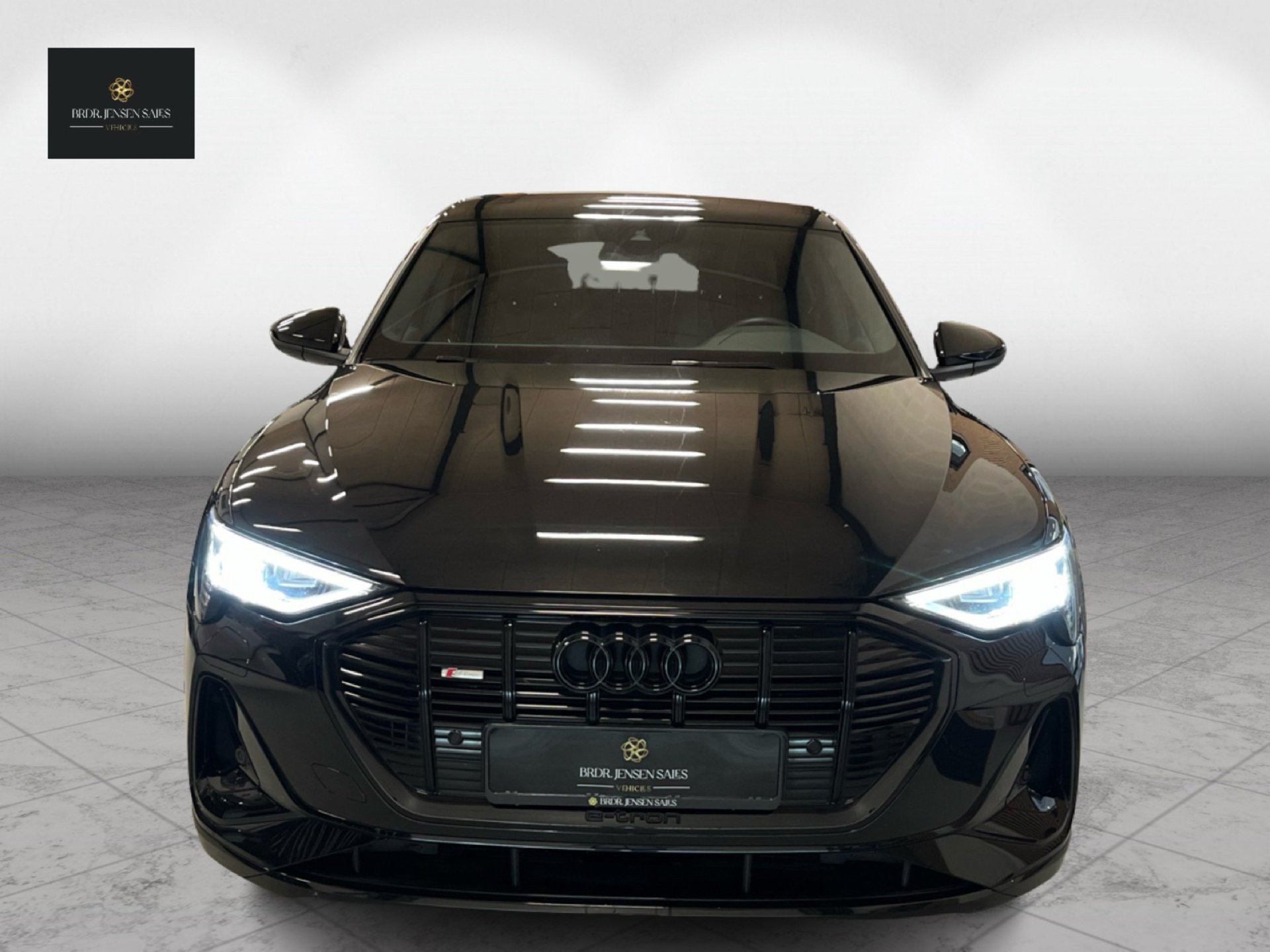 Sort Audi e-tron fra 2023