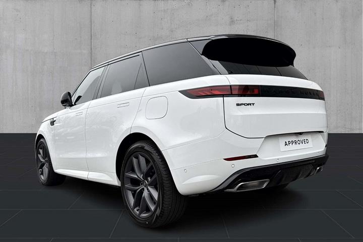 Hvid Land Rover Range Rover sport fra 2024