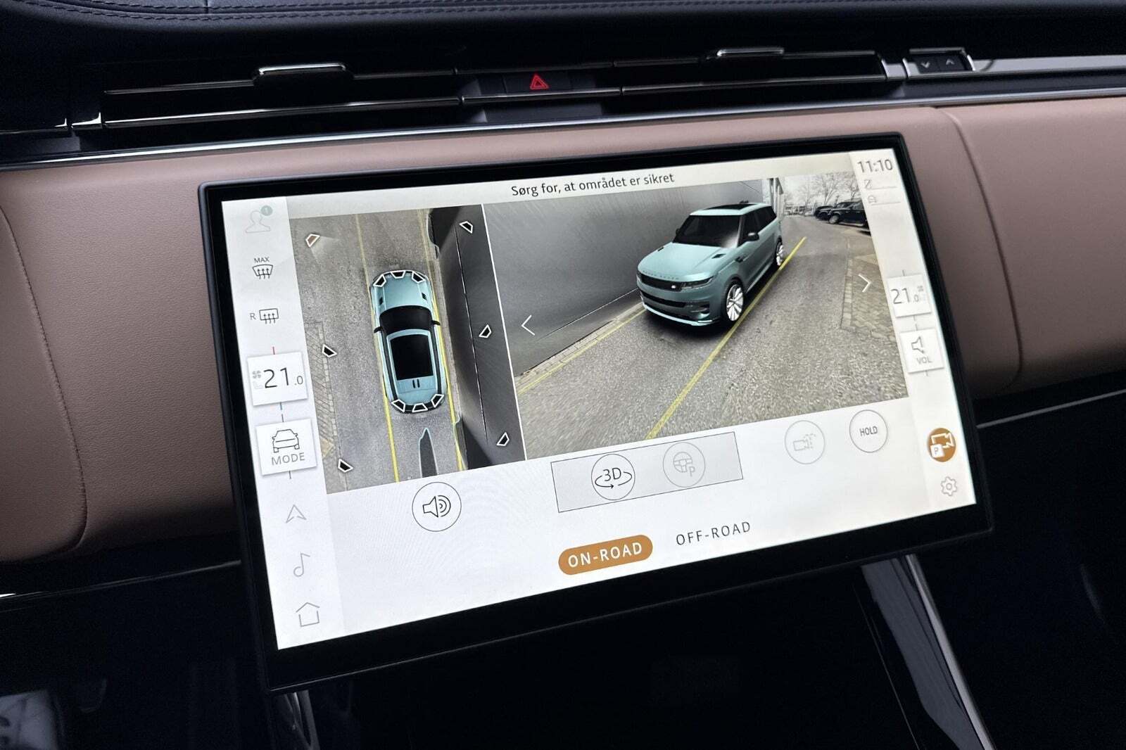 Hvid Land Rover Range Rover sport fra 2024