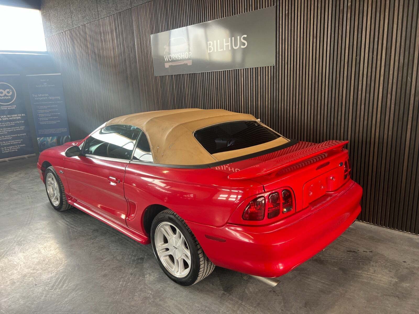Ford Mustang