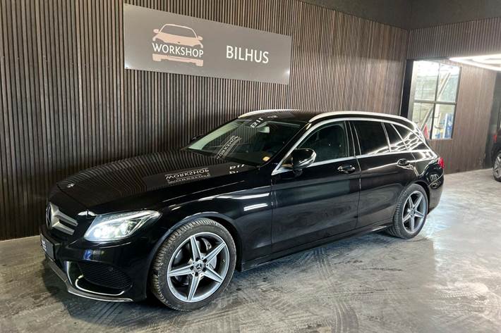 Sort Mercedes C220 d fra 2016 set udefra