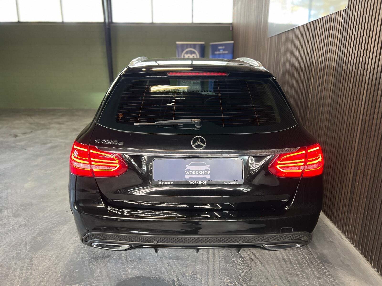 Sort Mercedes C220 d fra 2016