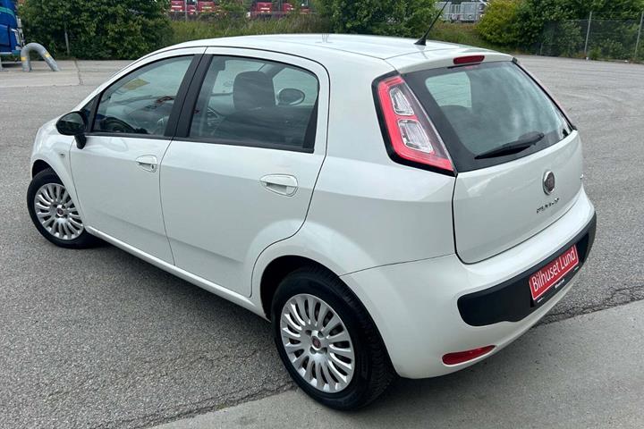 Hvid Fiat Punto Evo fra 2010