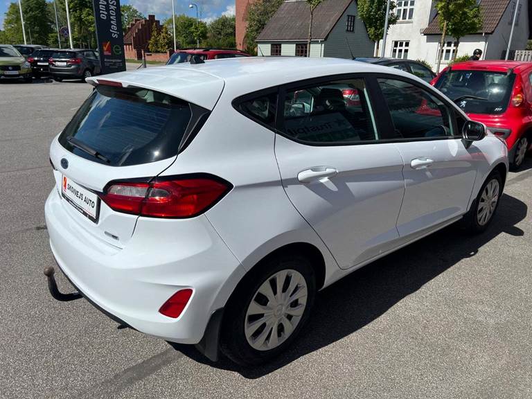 Ford Fiesta 1,0 EcoBoost mHEV Connected