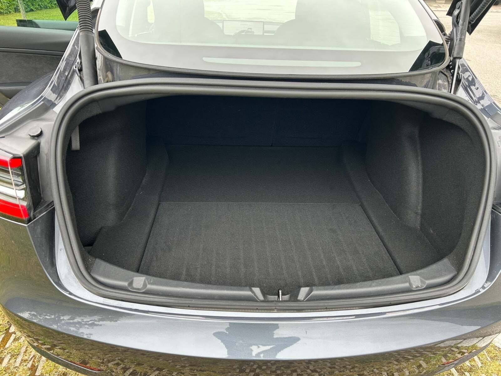 undefined Tesla Model 3 fra 2023