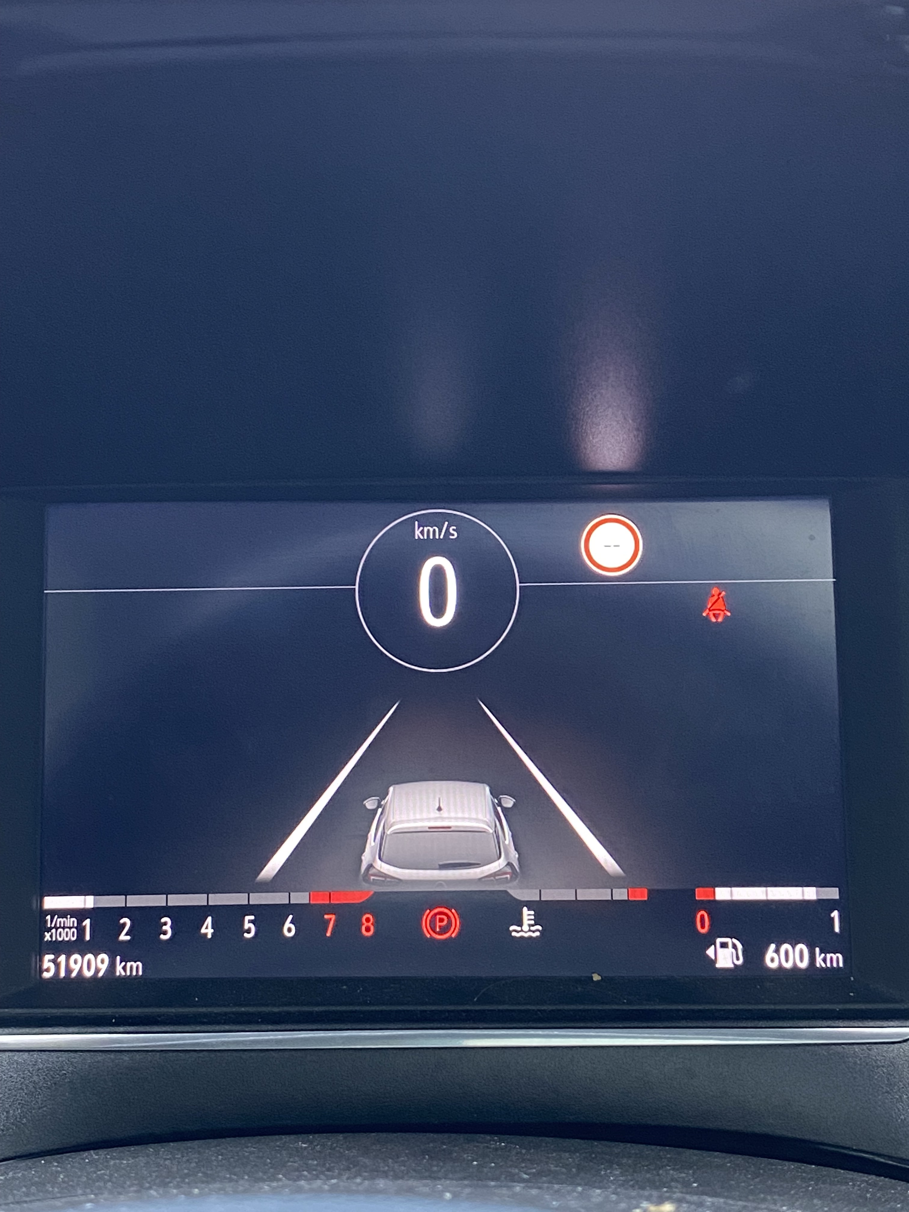 Hvid Opel Corsa fra 2021