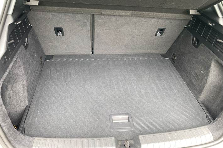 Hvid Audi A3 Sportback fra 2021