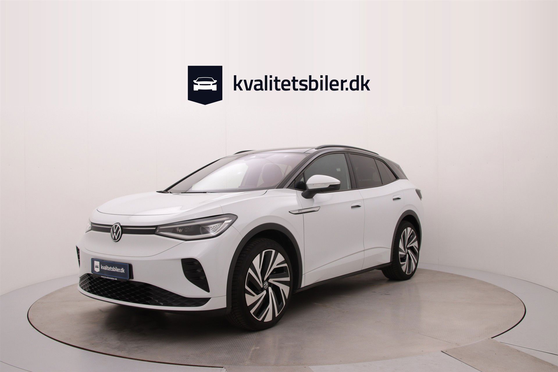 Hvid VW ID.4 fra 2022 set udefra