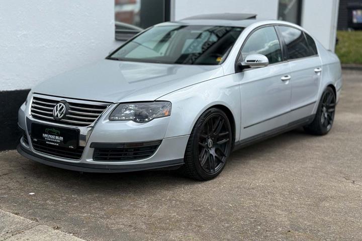 undefined VW Passat fra 2005 set udefra