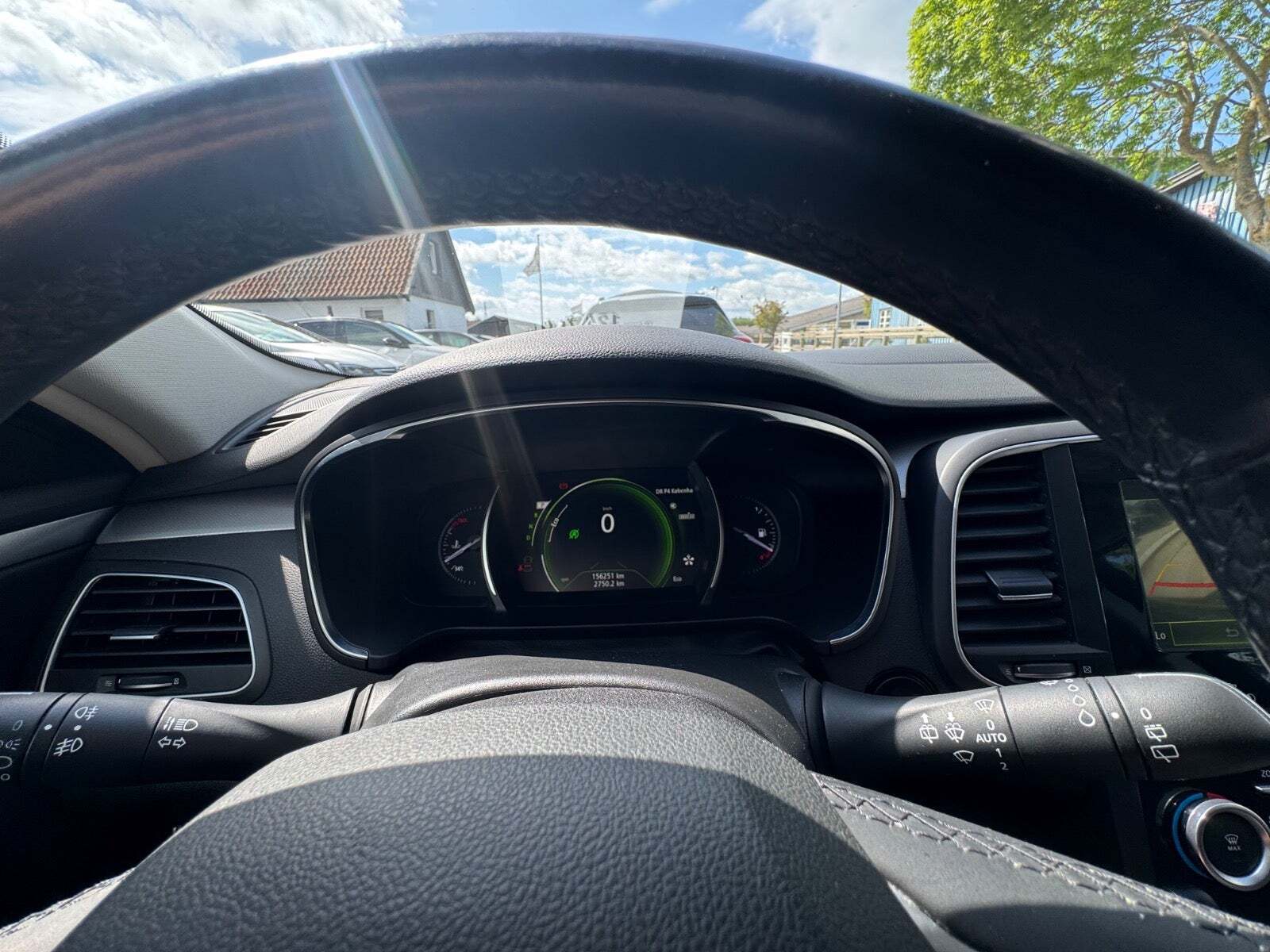 undefined Renault Talisman fra 2016 set indefra