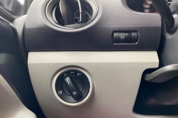 Blå Seat Mii fra 2016