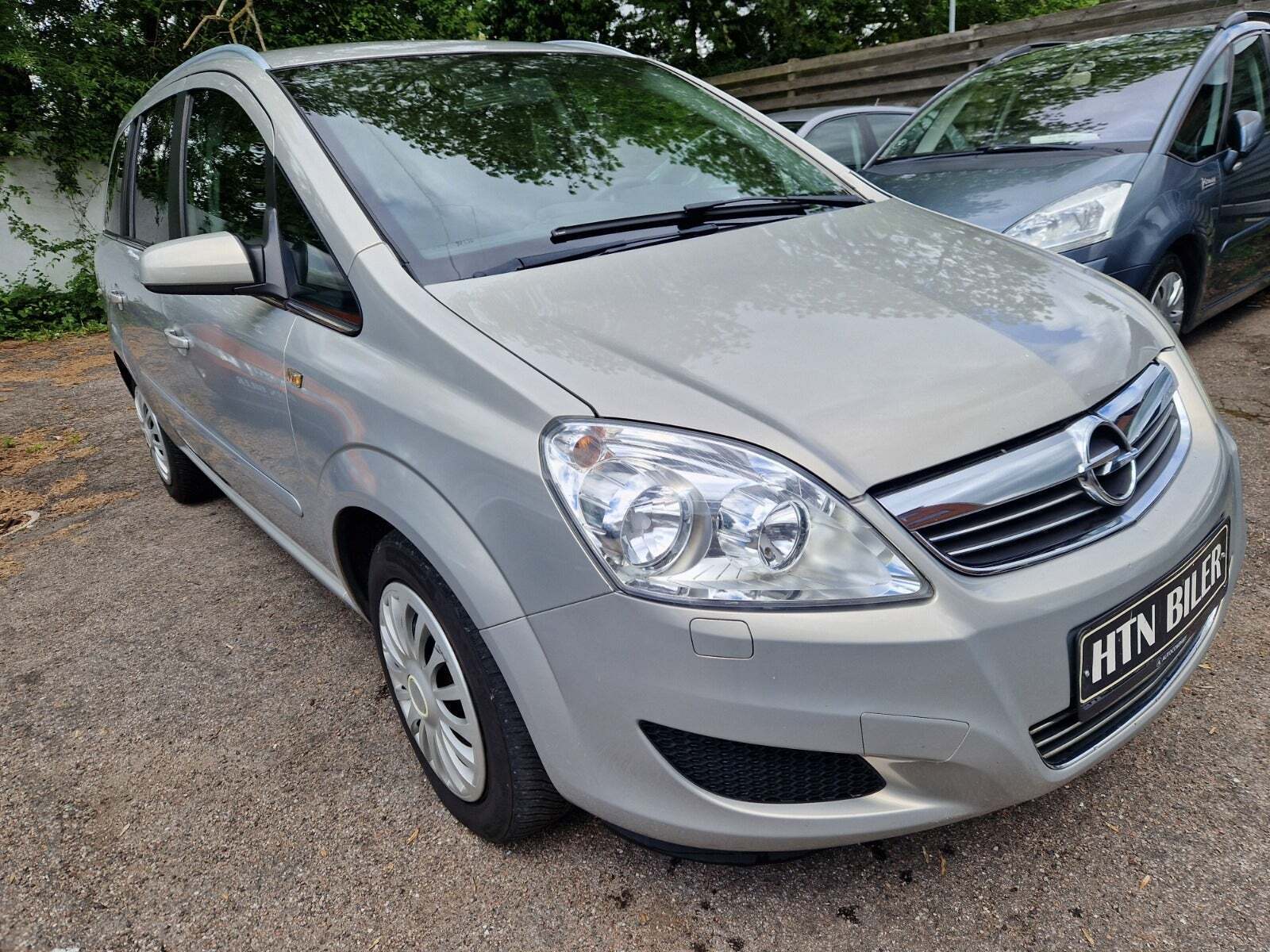 Opel Zafira 1,8 16V Limited 7prs