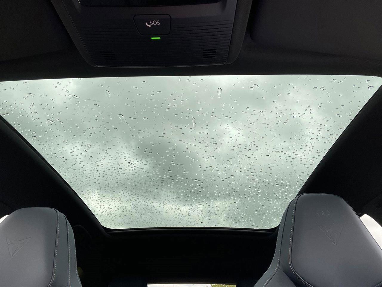 Blå Cupra Tavascan fra 2025