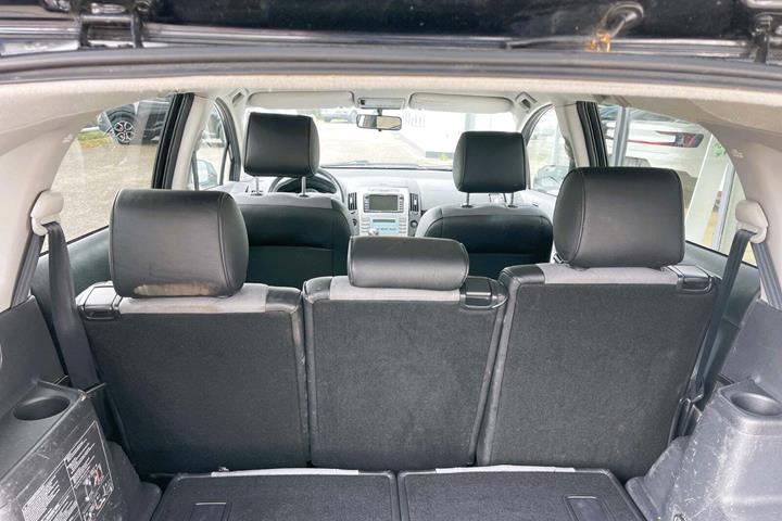 Sort Toyota Corolla Verso fra 2008 set indefra