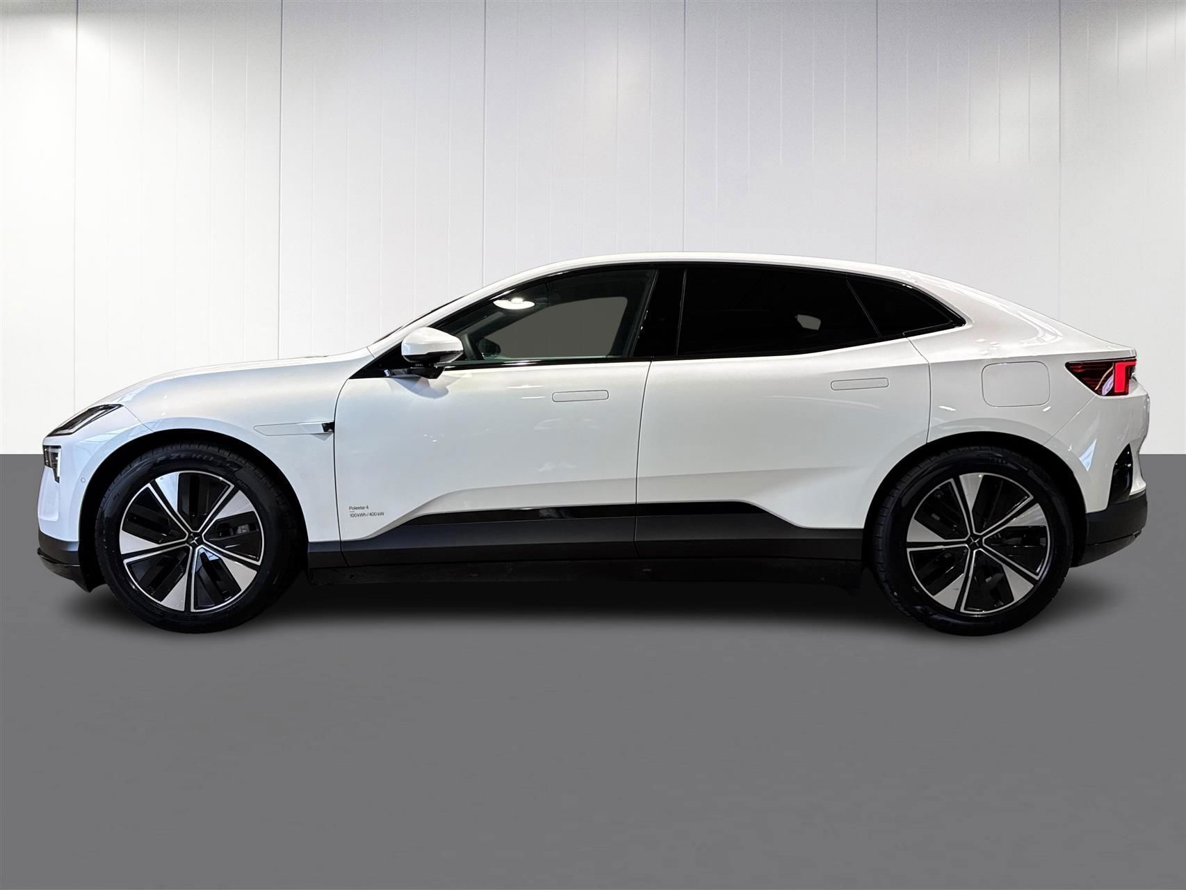 Polestar 4