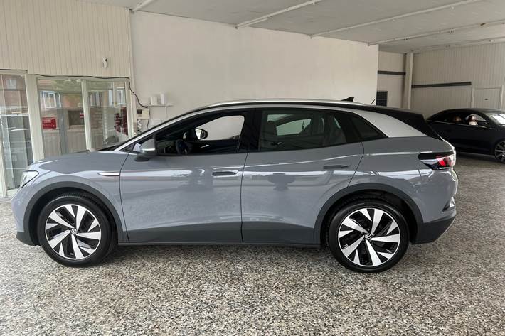 Grå VW ID.4 fra 2021