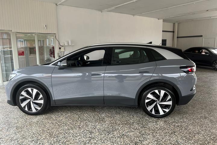 Grå VW ID.4 fra 2021