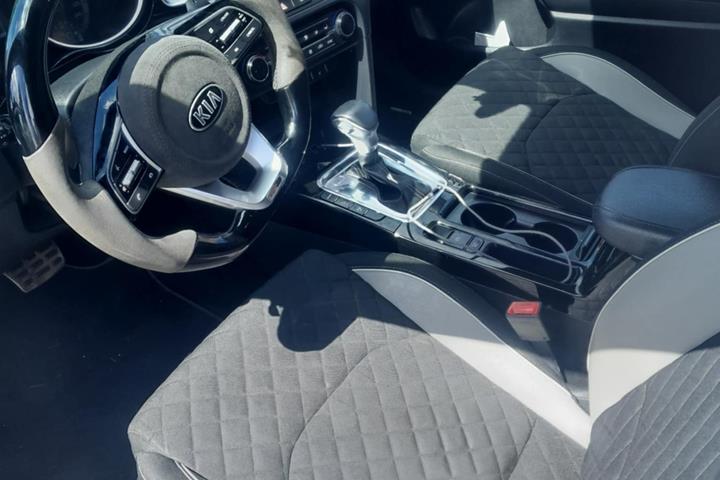 Hvid Kia ProCeed fra 2019
