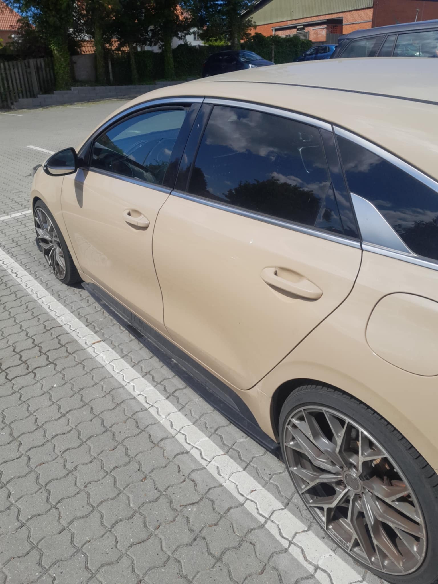 Hvid Kia ProCeed fra 2019