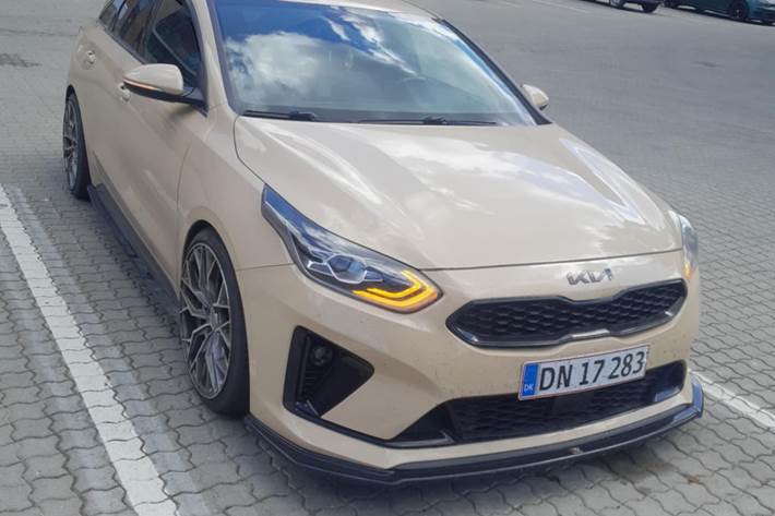 Hvid Kia ProCeed fra 2019